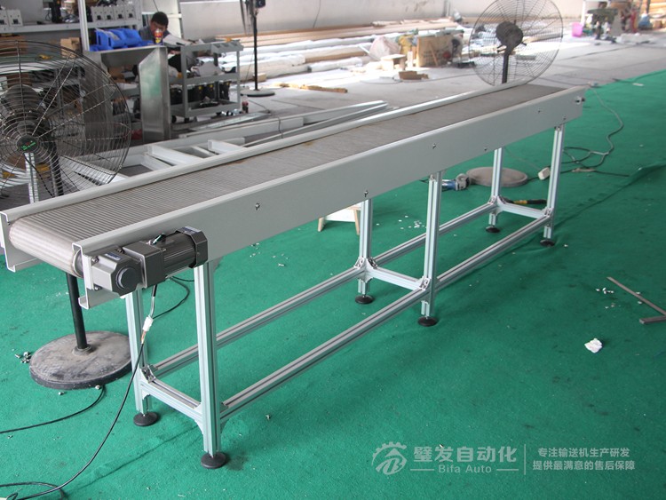 不銹鋼網(wǎng)鏈輸送機 不銹鋼網(wǎng)鏈輸送機