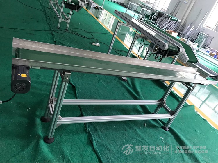 非標(biāo)普通電機(jī)直連皮帶機(jī) 非標(biāo)普通電機(jī)直連皮帶機(jī)