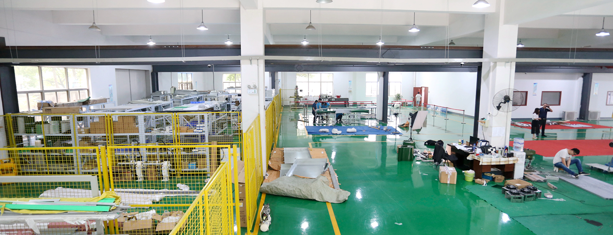 生產(chǎn)車(chē)間